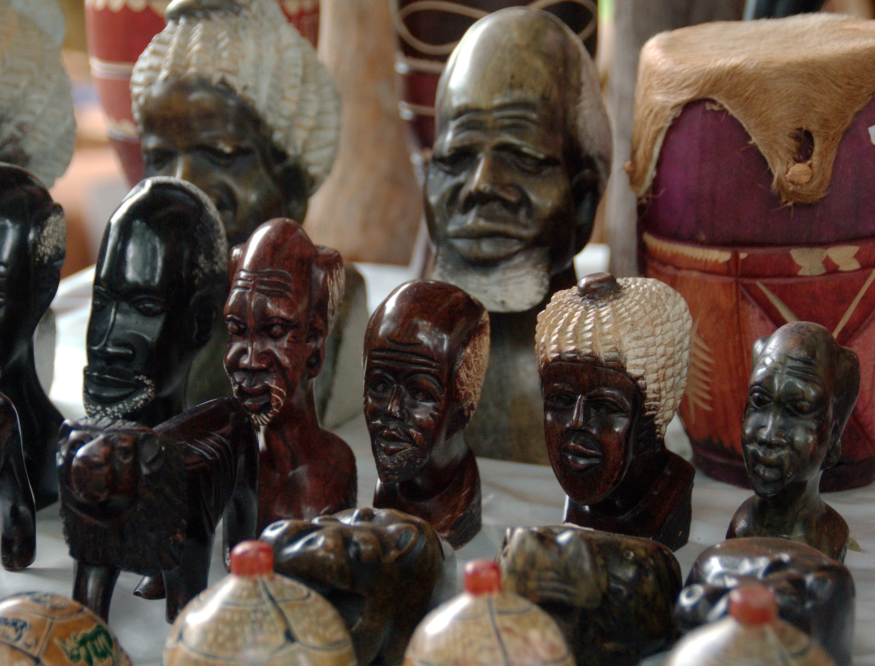 ceramic figurine lot