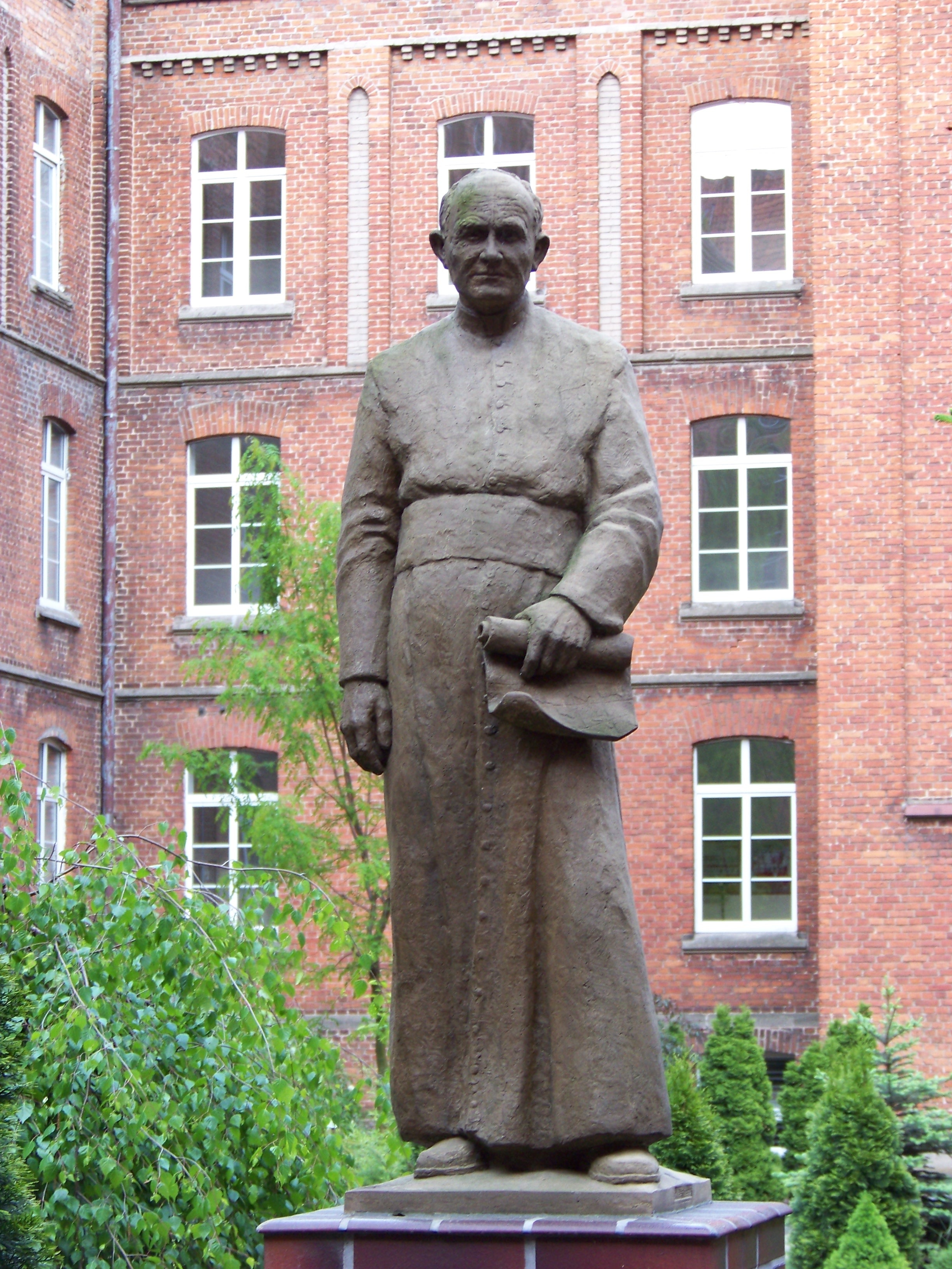 priest statue