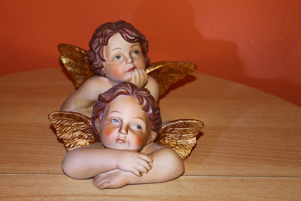2 cherub ceramic figurines preview