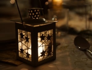 black lantern lamp thumbnail