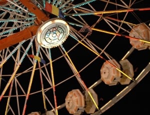 yellow and brown Ferris-wheel thumbnail