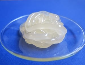 clear glass round saucer thumbnail