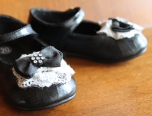 toddler's black leather mary jane shoes thumbnail