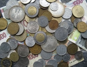 coin and banknote lot thumbnail