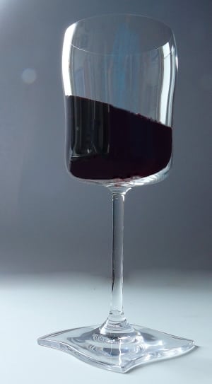 clear long footed wine glass thumbnail