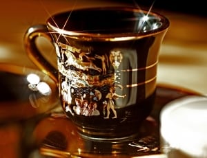 brown ceramic mug thumbnail