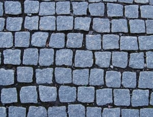 gray bricks thumbnail