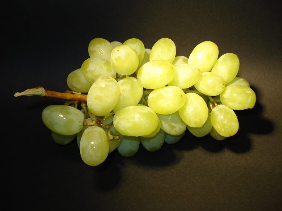 white grapes preview