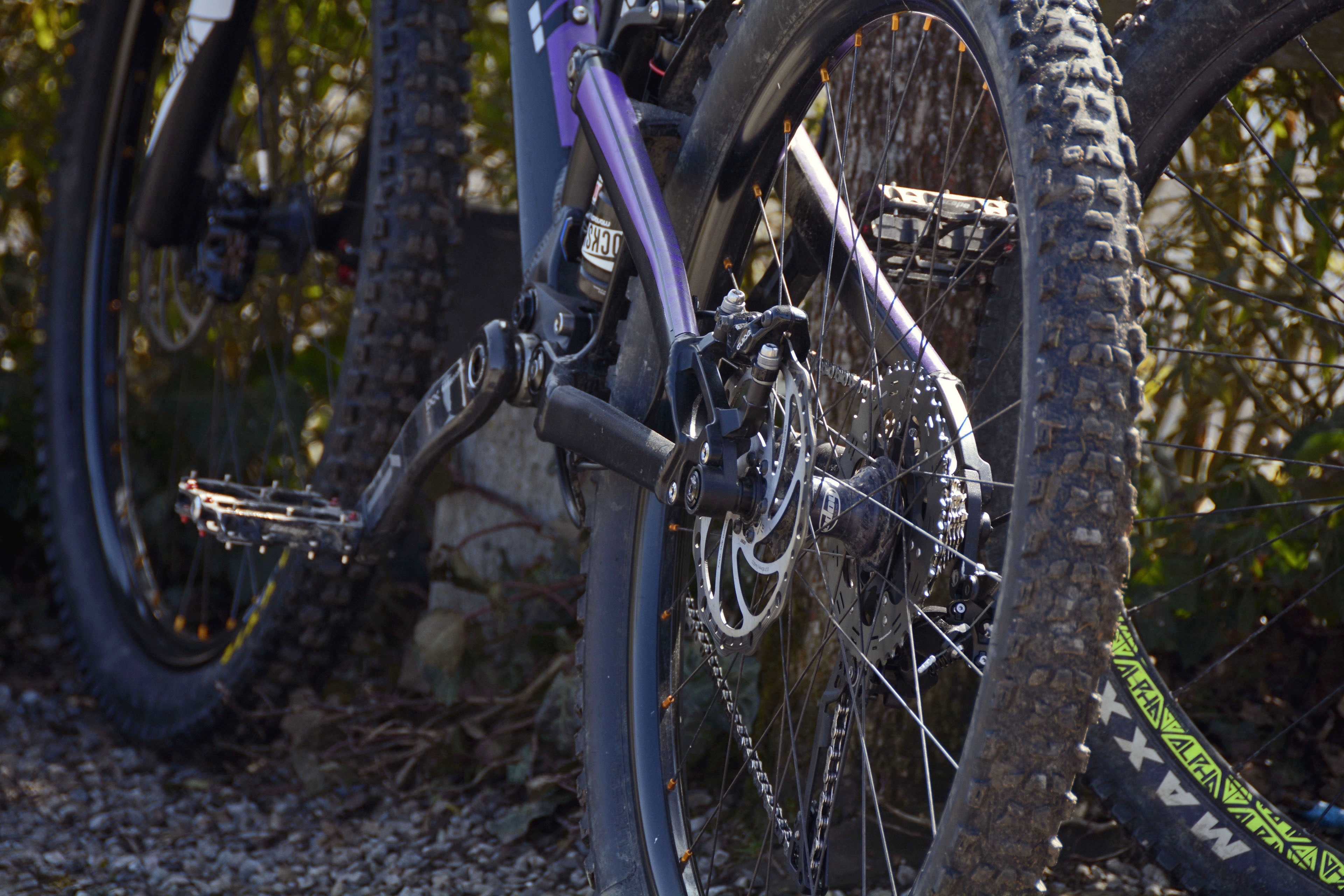 black and purple mtb