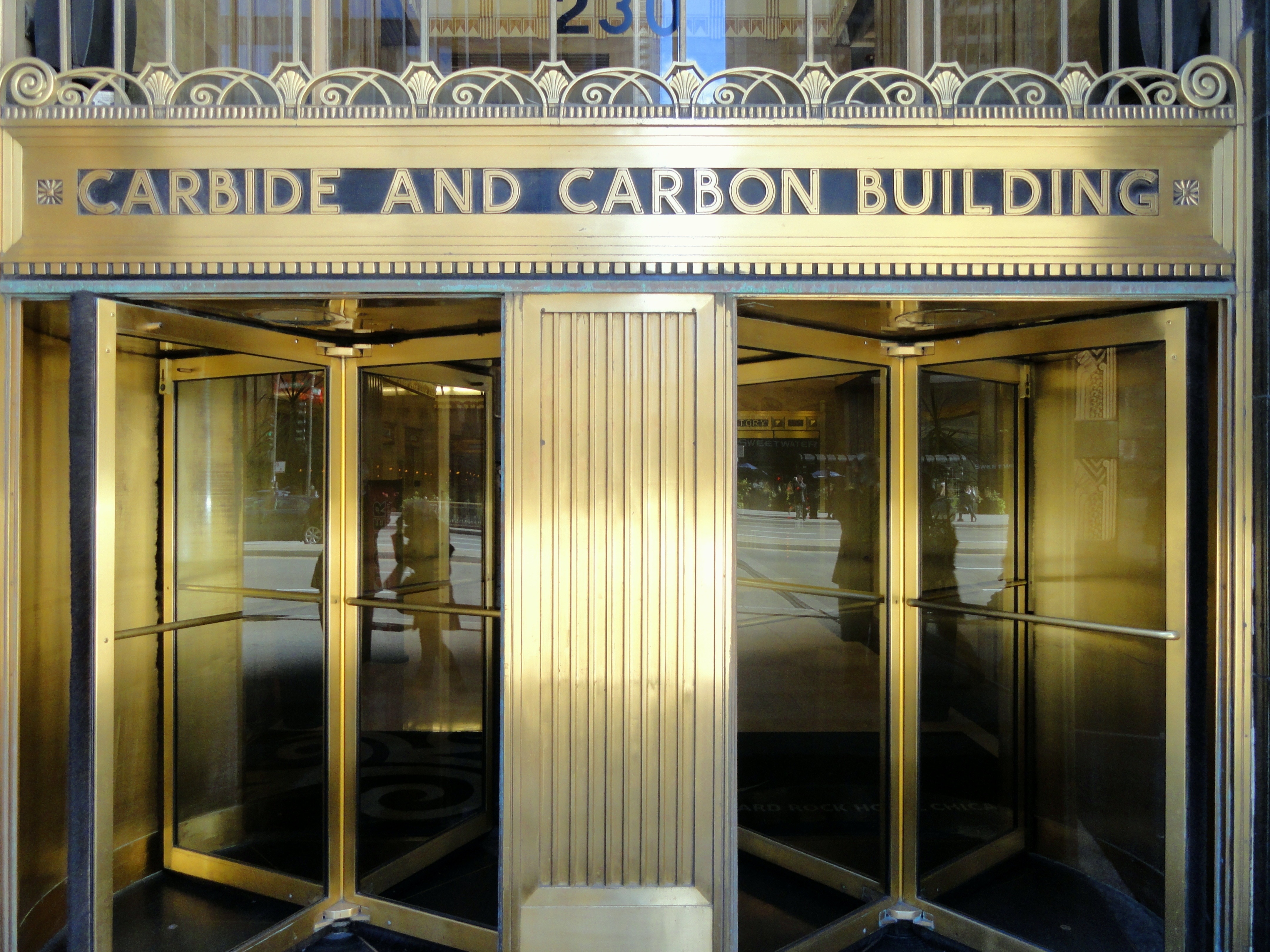 carbide and carbon building