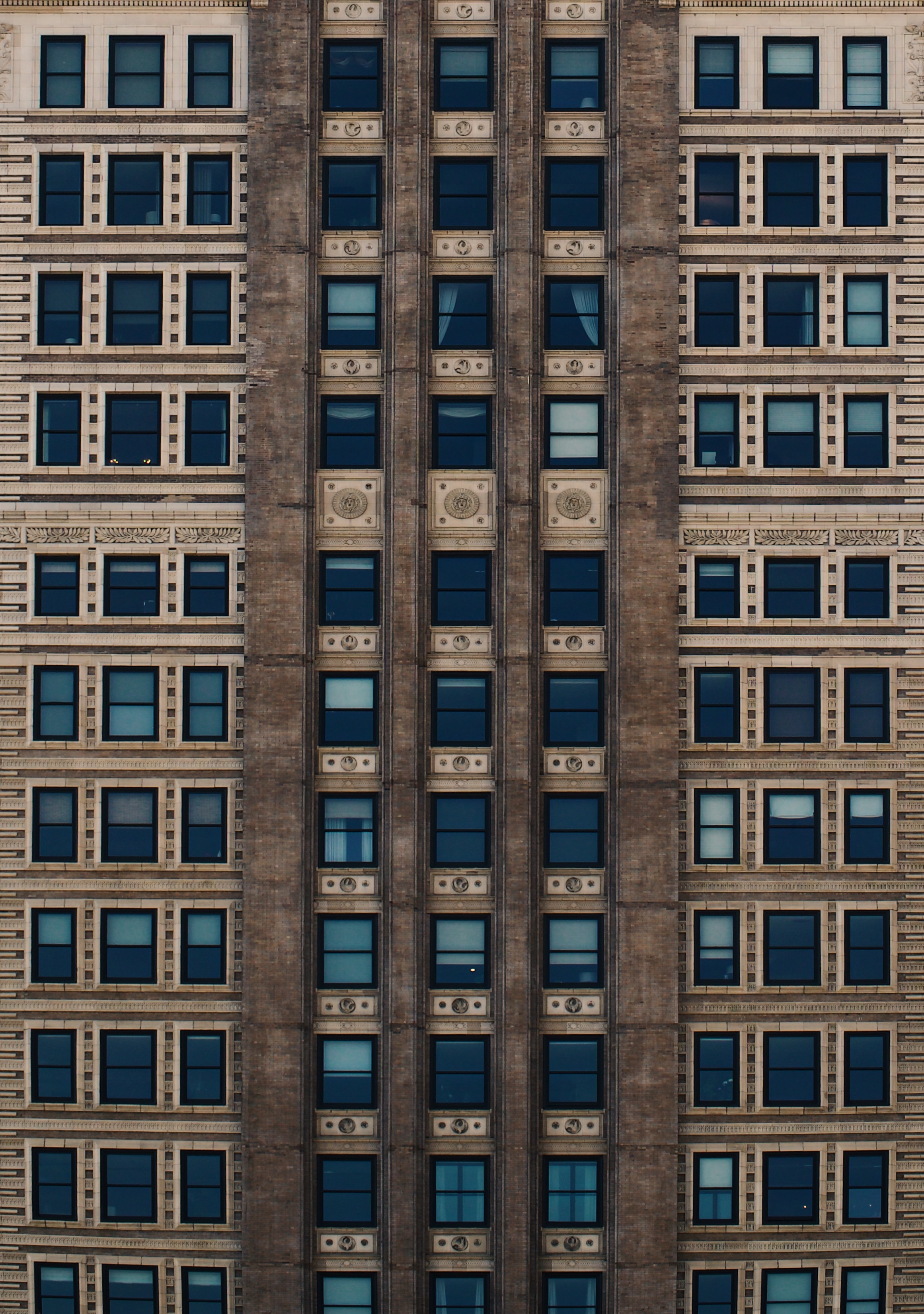 beige and brown residential building