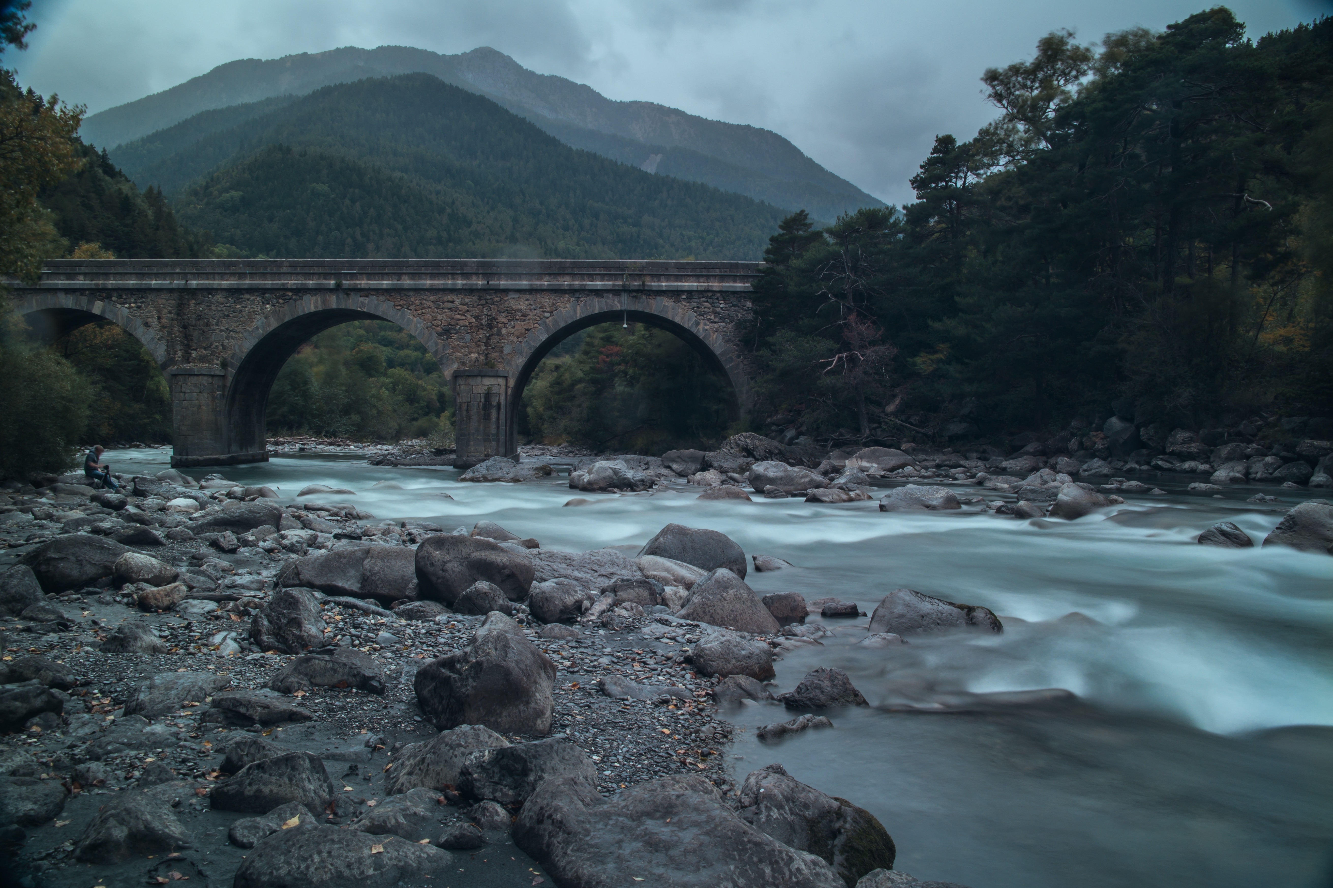 time lapse photography of river on punt du gard