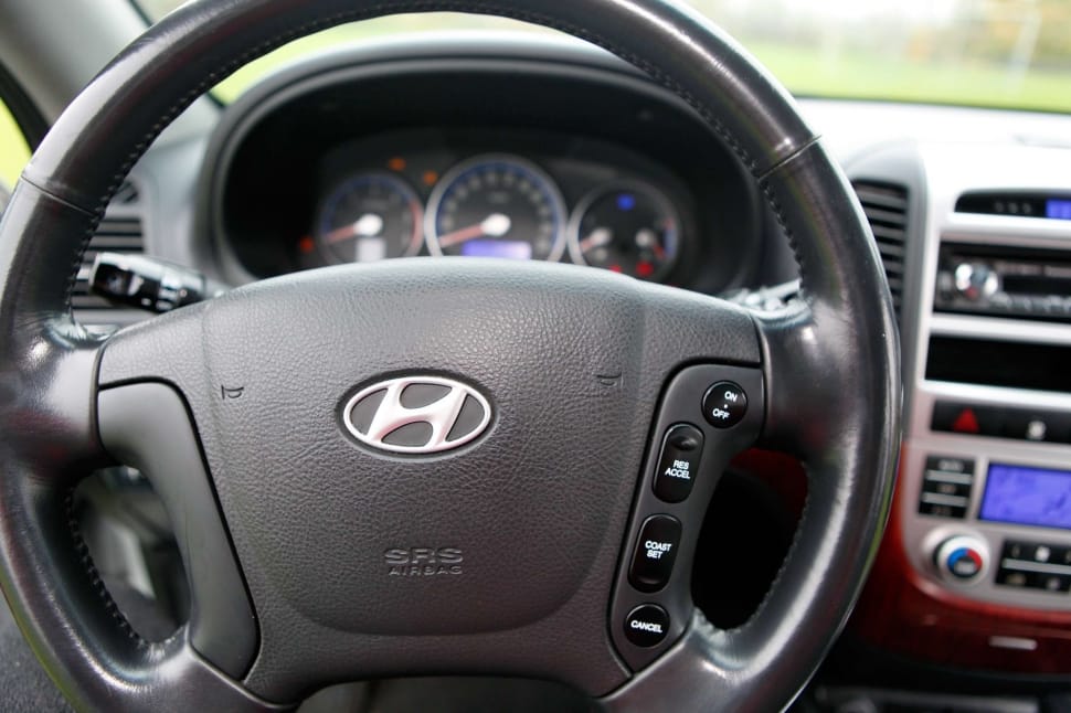 black hyundai power steering wheel preview