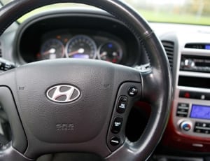 black hyundai power steering wheel thumbnail