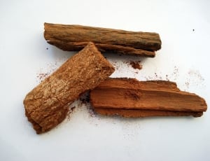brown driftwood thumbnail