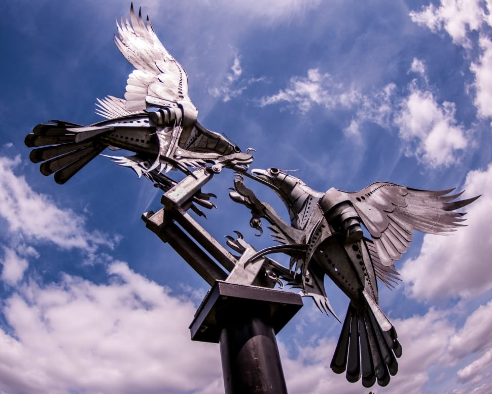 gray concrete bird statue preview