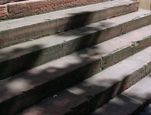 gray concrete stairs thumbnail