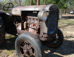 brown tractor thumbnail