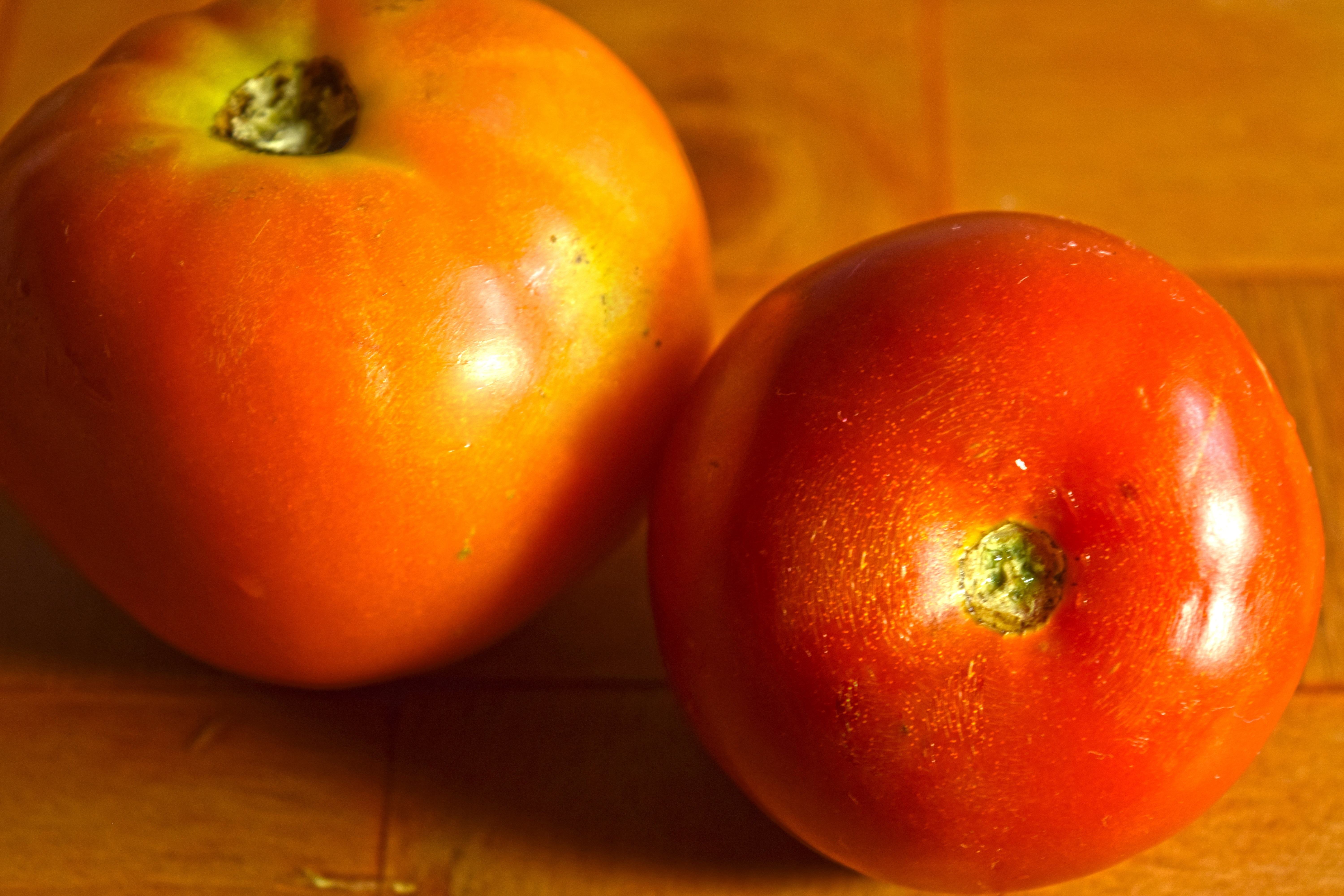 2 tomatoes