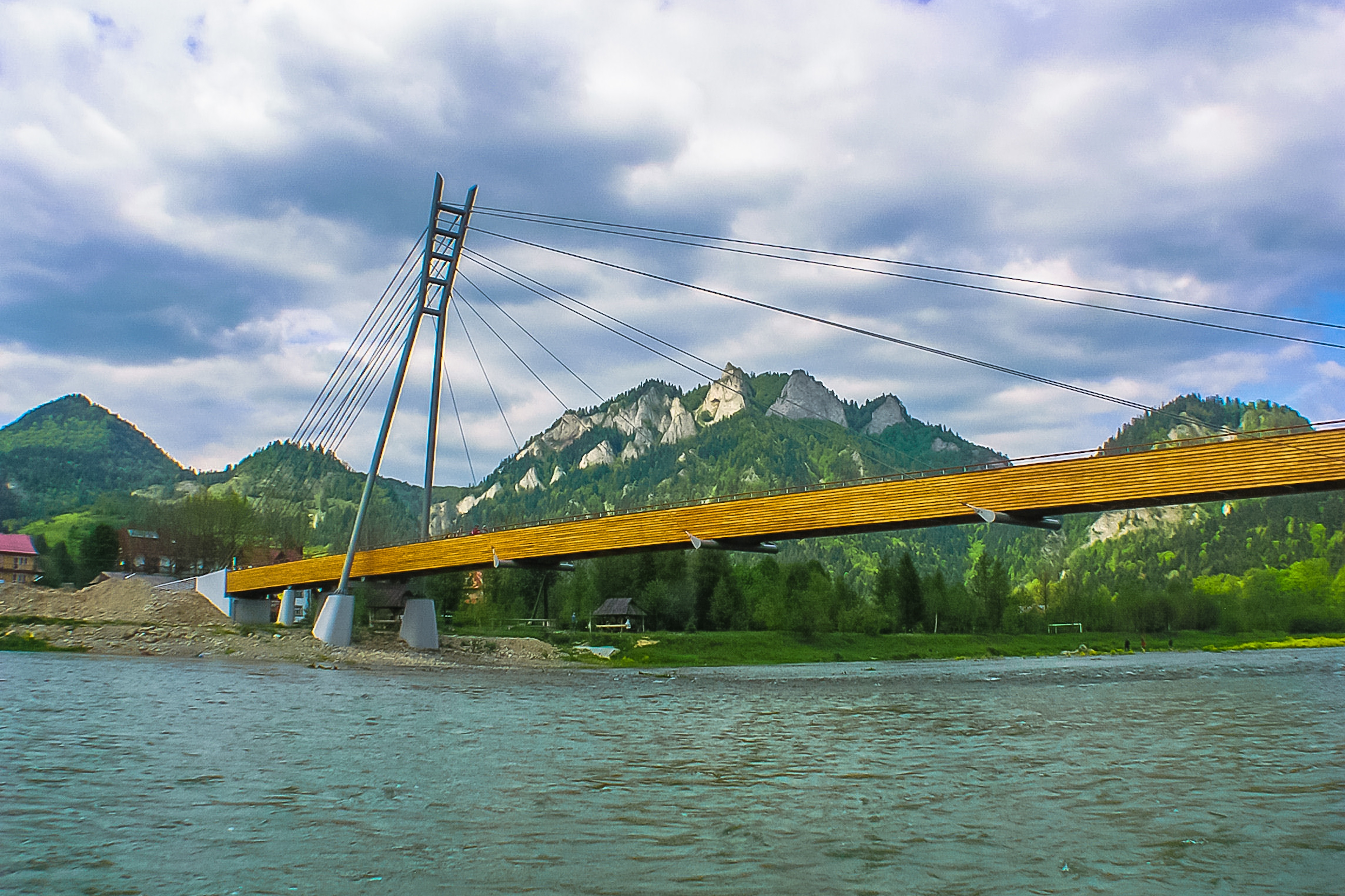brown and gray suspension bridge