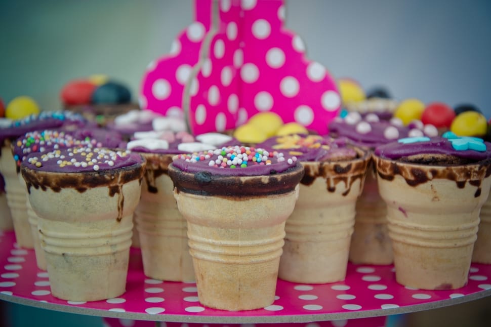ice cream on cones preview