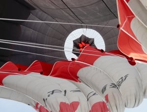 red and white hot air balloon thumbnail