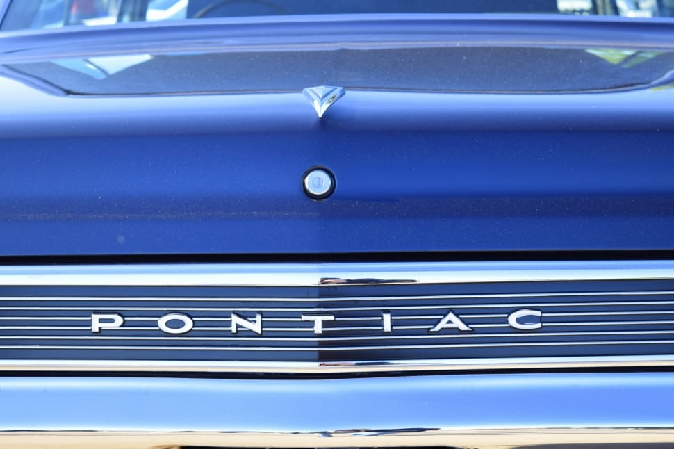 blue pontiac sedan preview