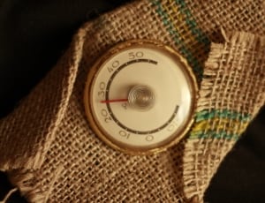 brown gauge meter thumbnail