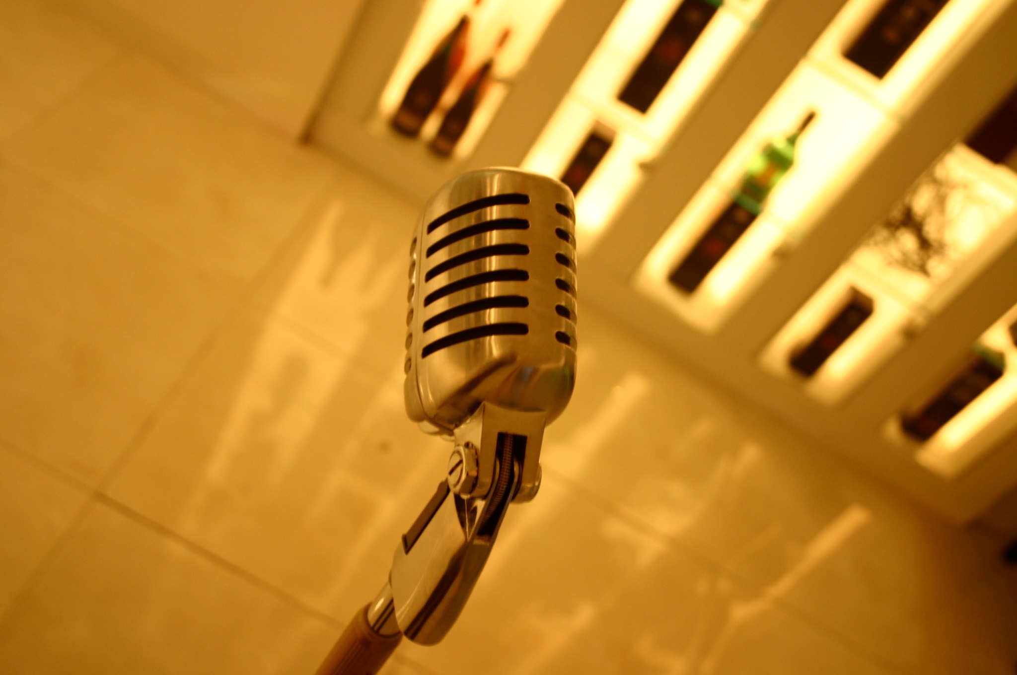 grey condenser microphone