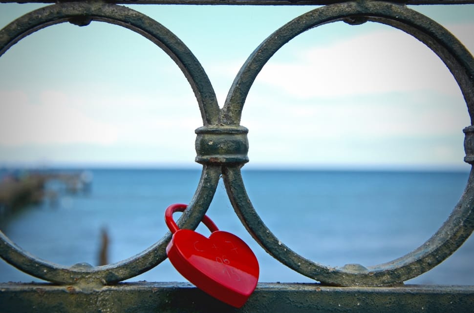 red heart shape padlock preview