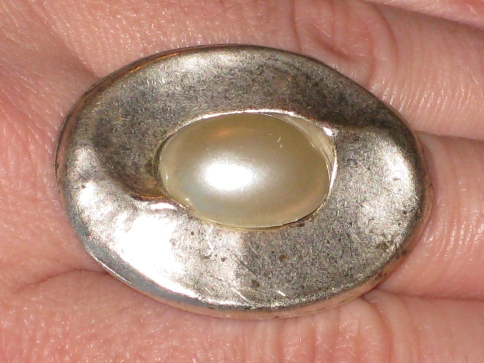 silver and white pearl ring preview