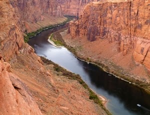 river between canyons thumbnail