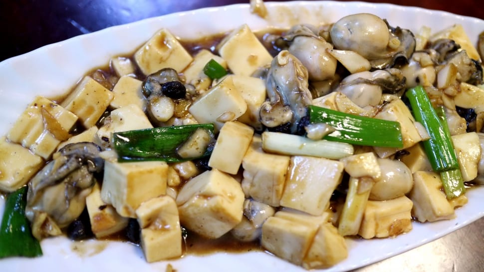 saucy mushroom with chopped spring onions preview