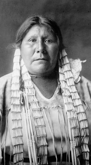 native american woman greyscale photo thumbnail