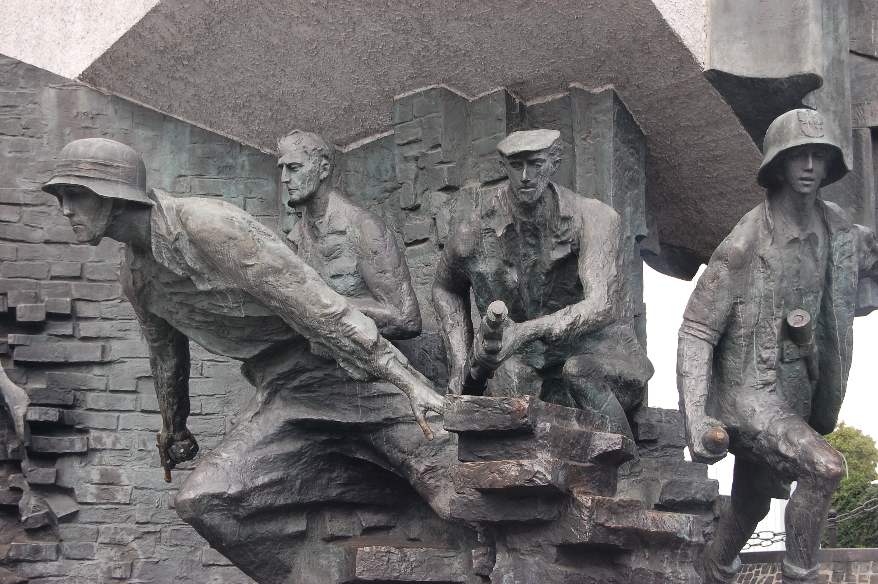 soldiers stone sculpture