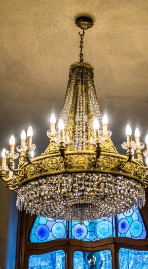 gold uplight chandelier thumbnail