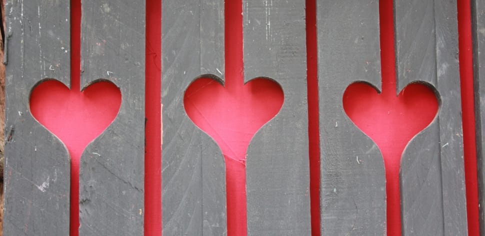 brown wooden heart carve fence preview