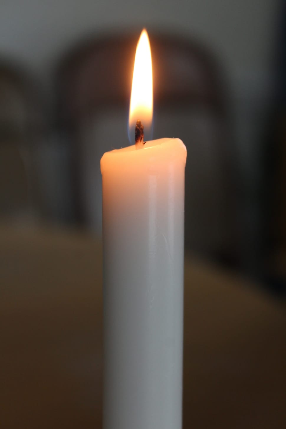 white candle preview
