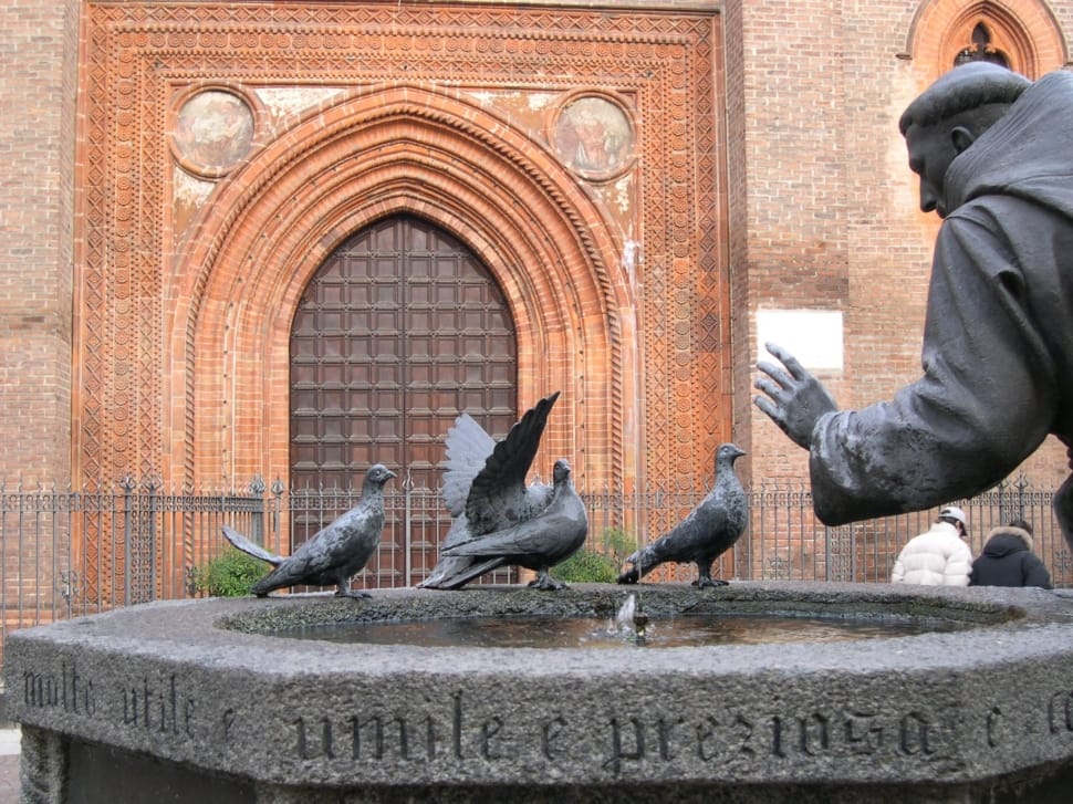 priest and doves concrete statute preview