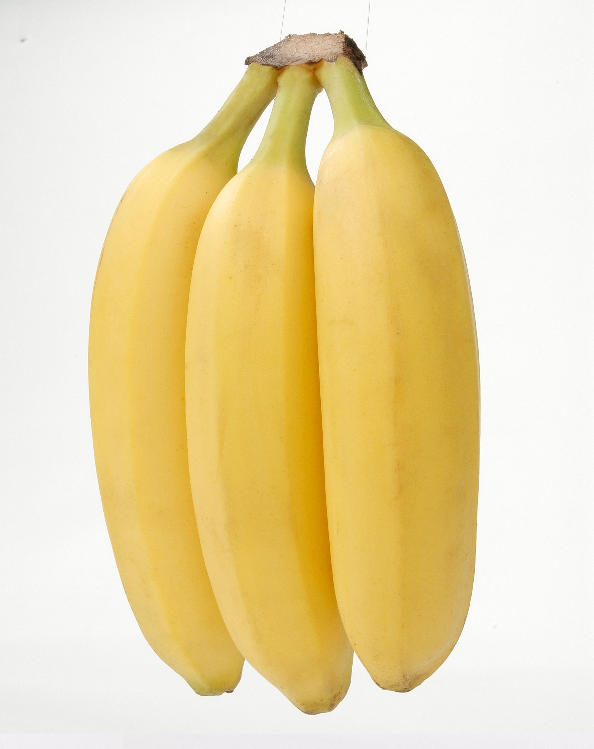3 yellow bananas