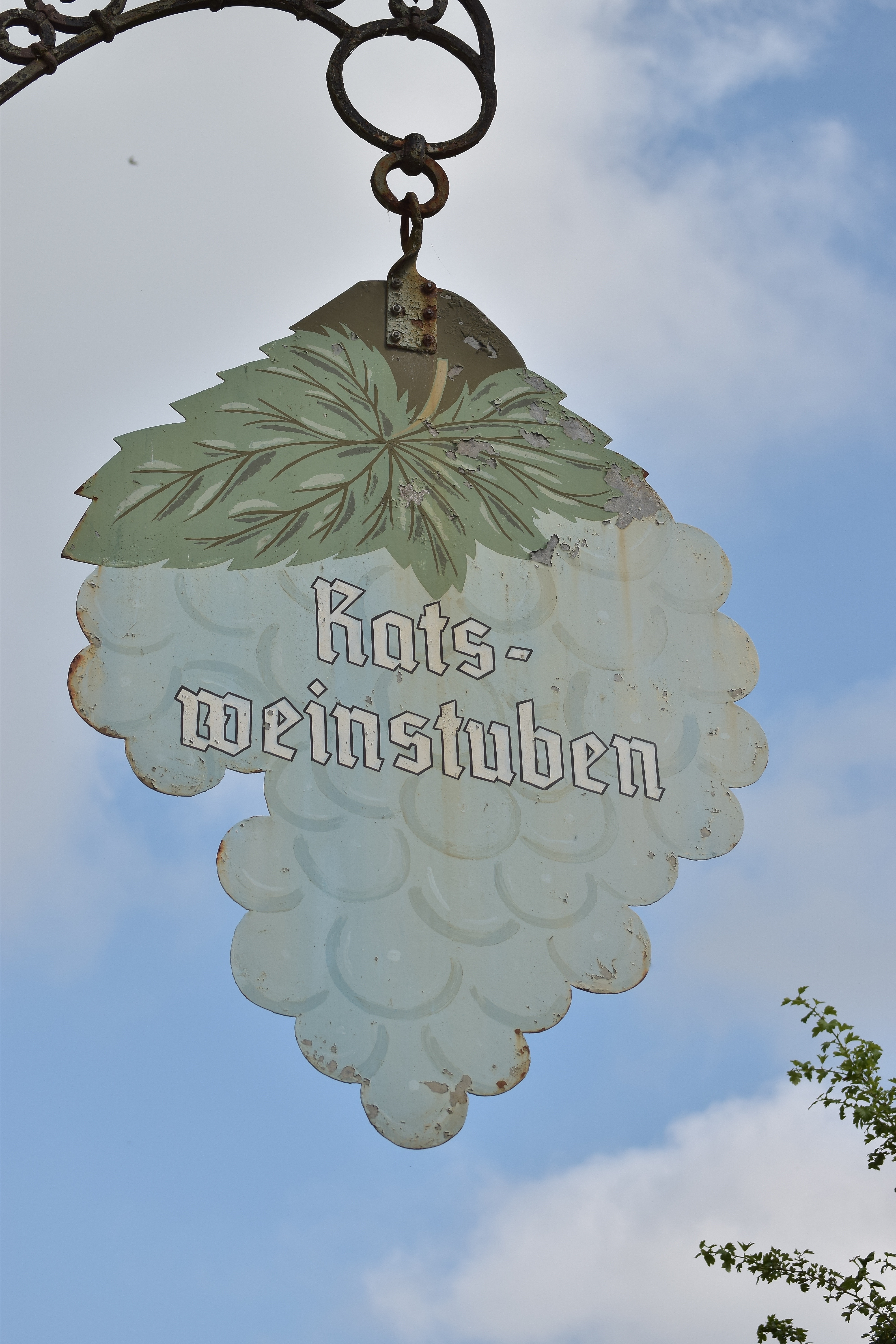 rats- meinstuben signage