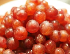 bunch of grapes thumbnail