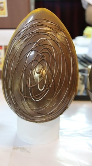 brown wired painted egg decor thumbnail