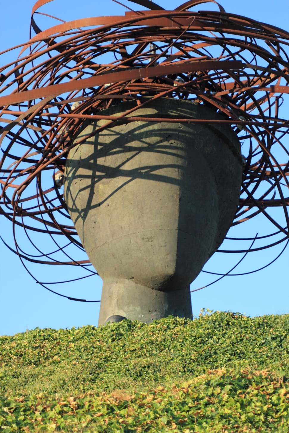 gray concrete statue preview