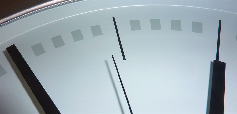 white round wall clock preview
