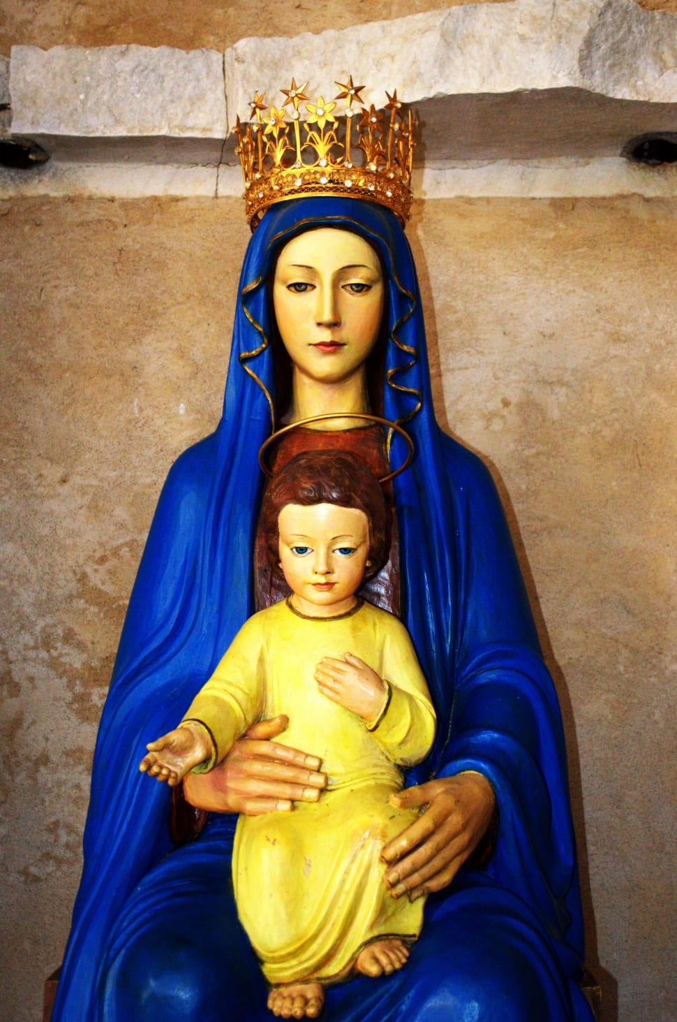 virgin mary and baby jesus figurine preview