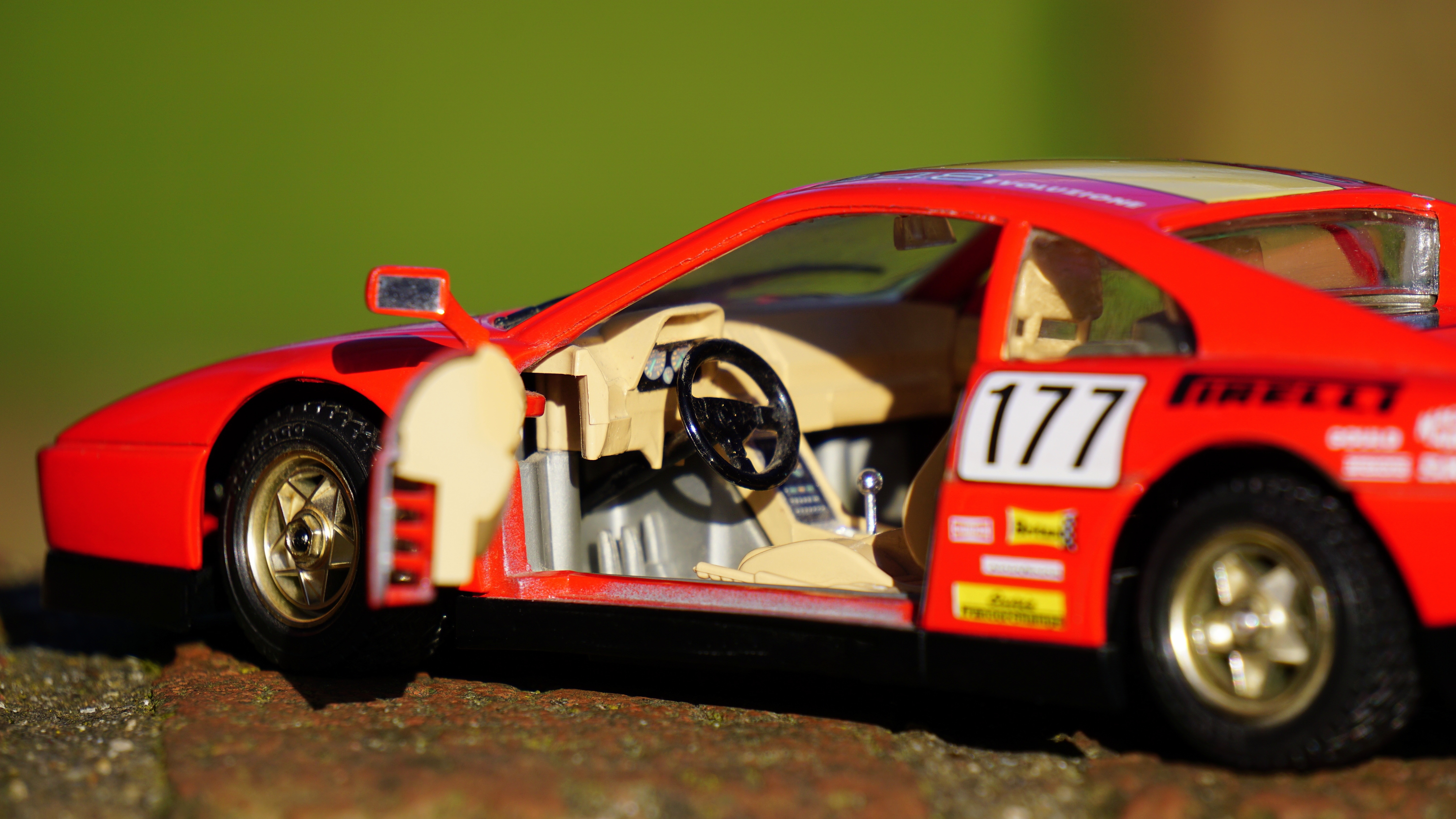 red 177 racing car die cast scale model