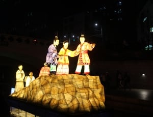 people in kimono lighted figurine thumbnail