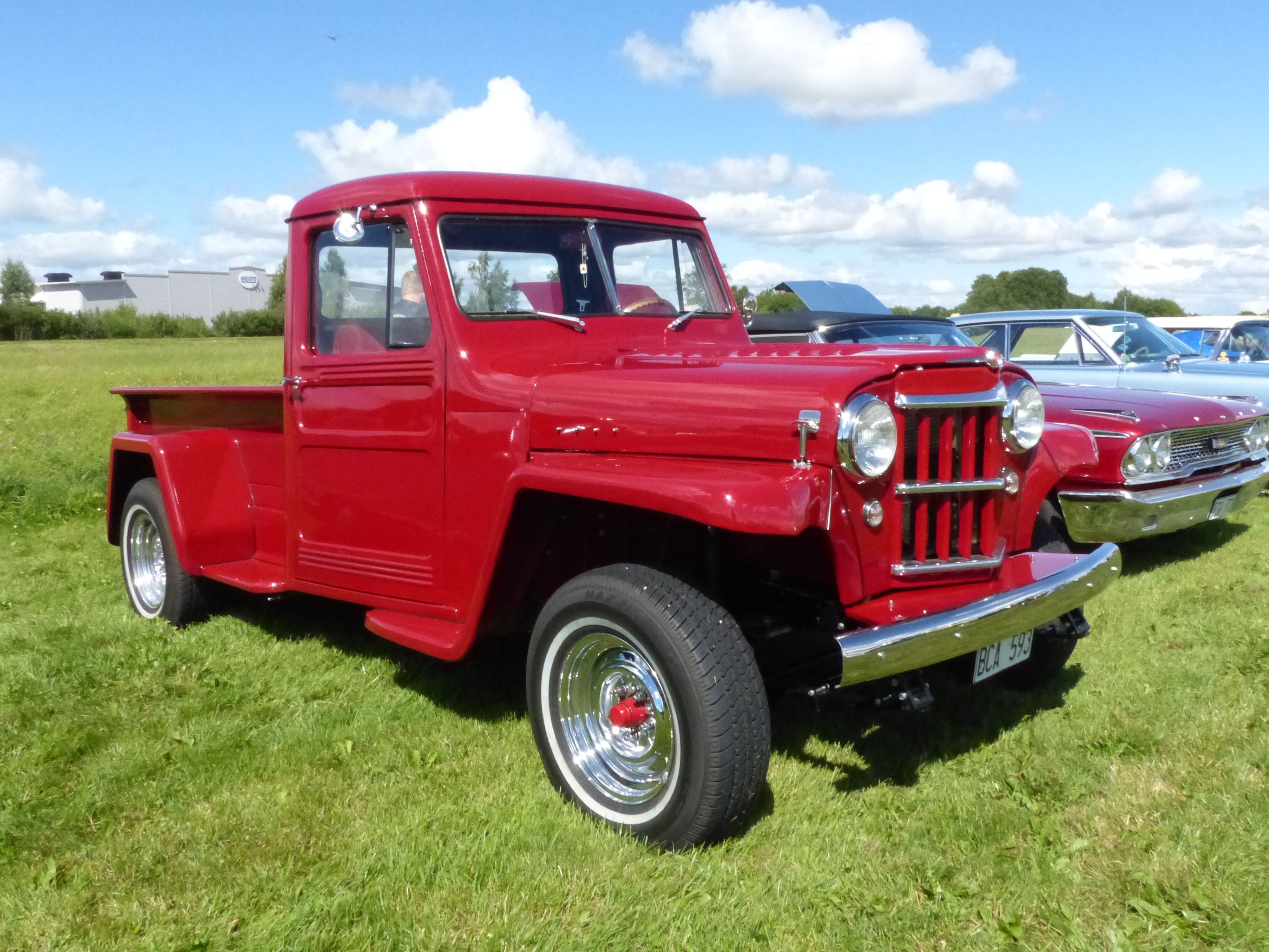 red vintage pick-up