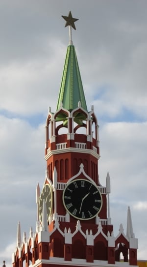green and brown  tower clock thumbnail